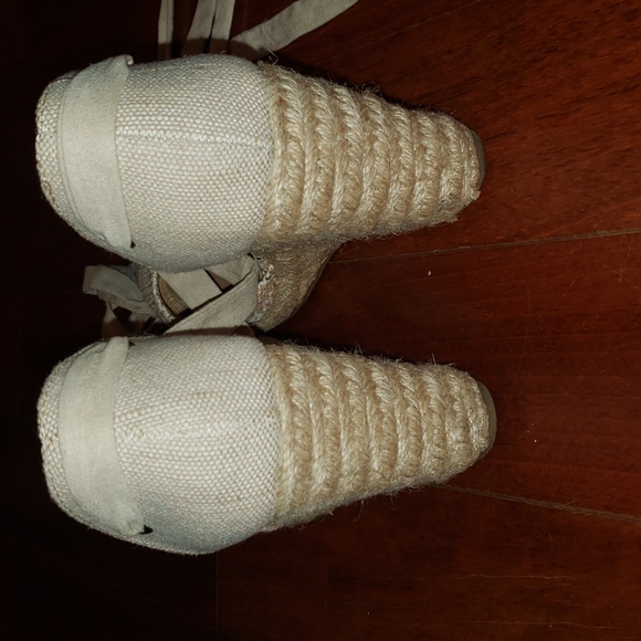 Beige Strappy Wedges Platform Sandals - Picture 4 of 4